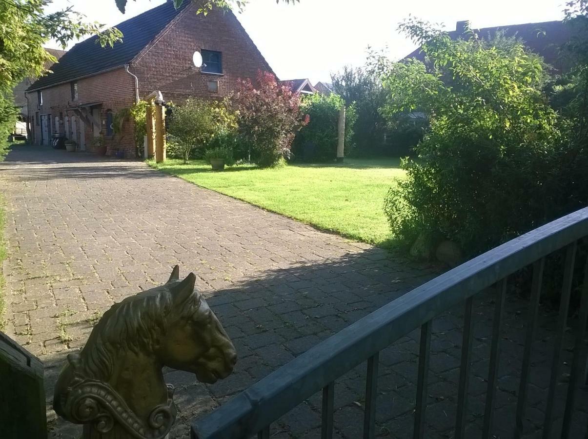 Gemuetliche Ferienwohnung 2 Personen Im Wendland / Elbe Trebel Exterior photo